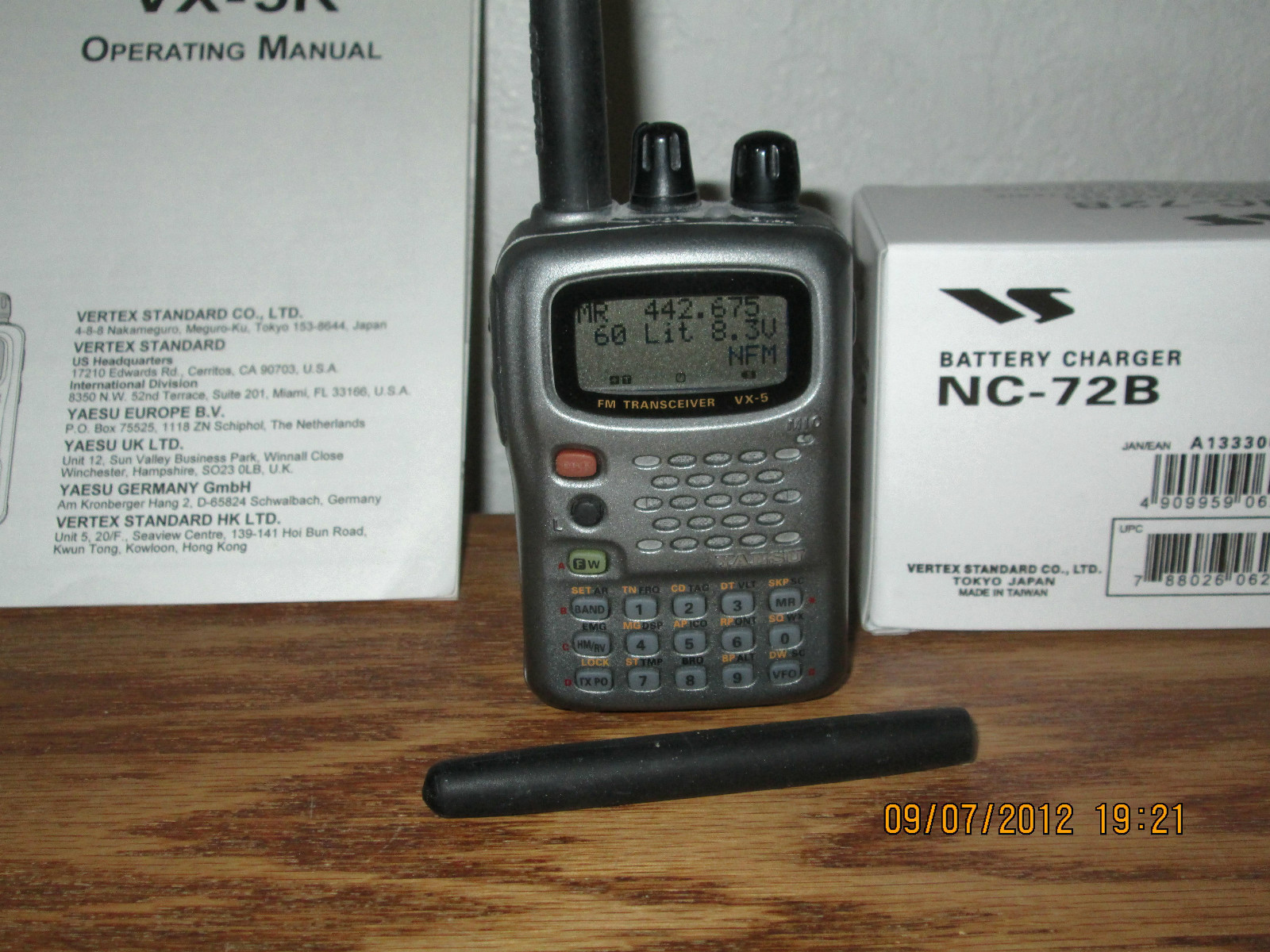 Yaesu VX-5RS | The Old Tube Radio Archives